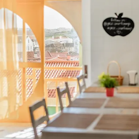 Pksc - Surfers House פניש