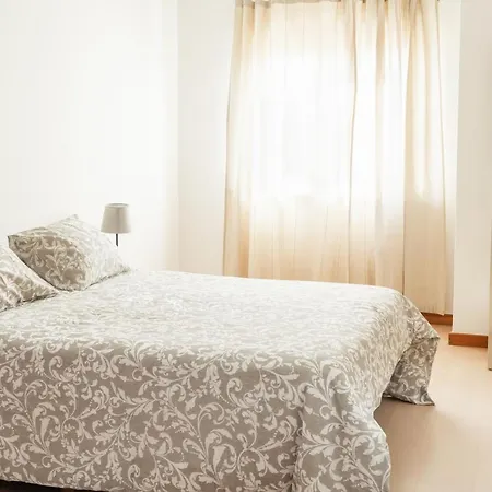 Pksc - Surfers House 3*