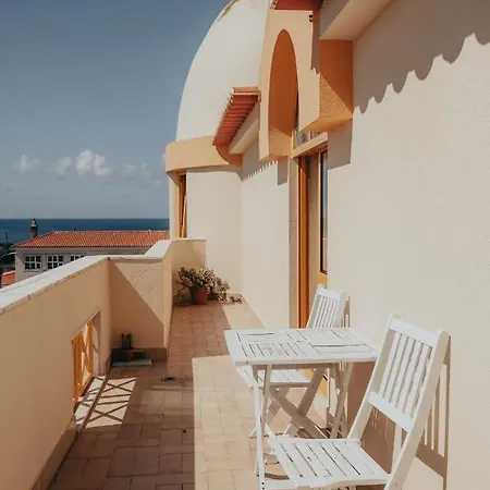 Pksc - Surfers House 3* פניש