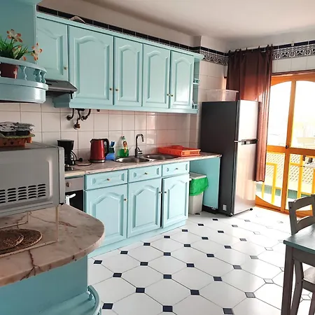 בית הארחה Pksc - Surfers House 3*