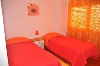 Pksc - Surfers House 3* פניש