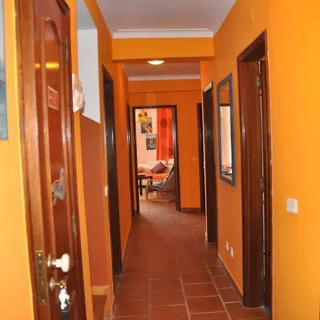 Pksc - Surfers House פניש