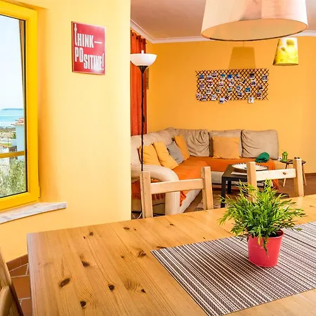 Pksc - Surfers House Pensjonat 3*