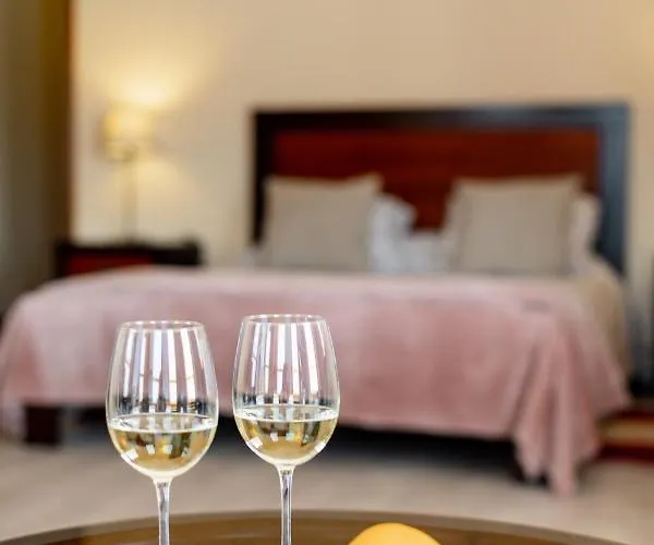 Gasthof Pksc - Surfers House Peniche