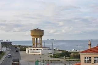 Pksc - Surfers House Peniche